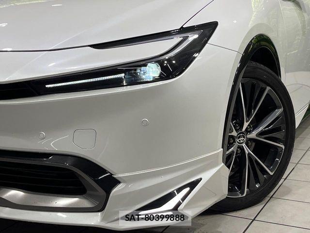 Toyota PRIUS 2025-09 8101358-11