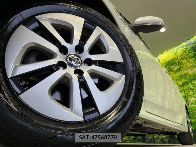 Toyota PRIUS 2016-07 8101363-12