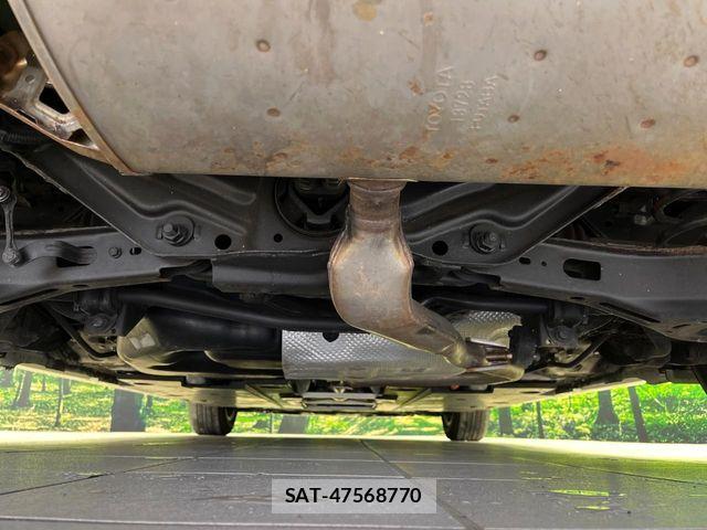 Toyota PRIUS 2016-07 8101363-18