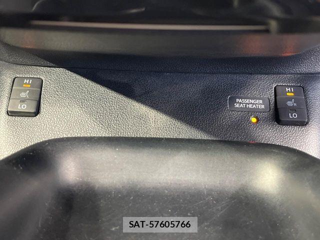 Toyota PRIUS 2016-02 8131973-4
