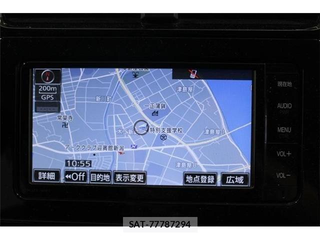 Toyota PRIUS 2016-02 8131975-1