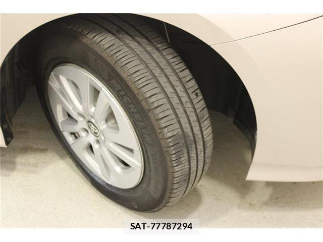Toyota PRIUS 2016-02 8131975-27