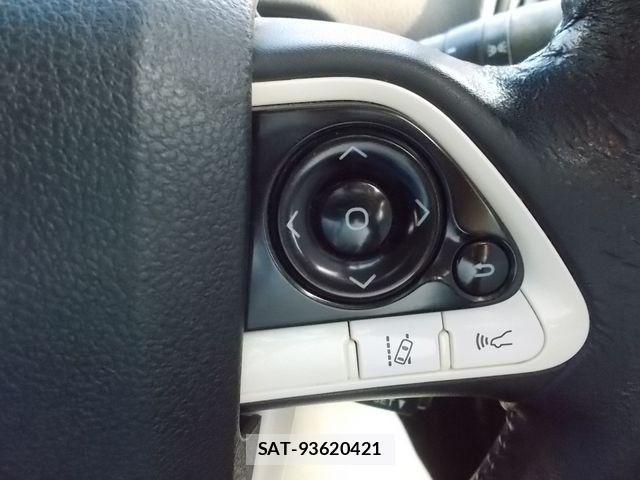 Toyota PRIUS 2016-08 8159053-14