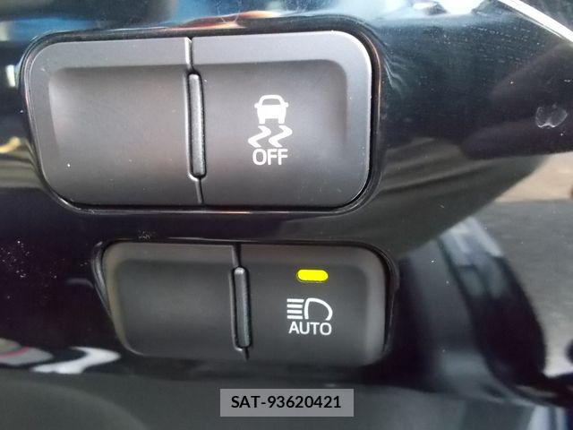 Toyota PRIUS 2016-08 8159053-19