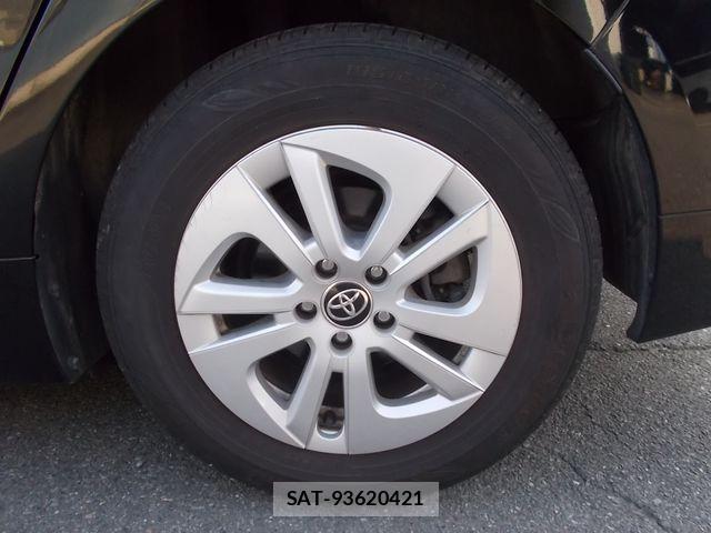 Toyota PRIUS 2016-08 8159053-25