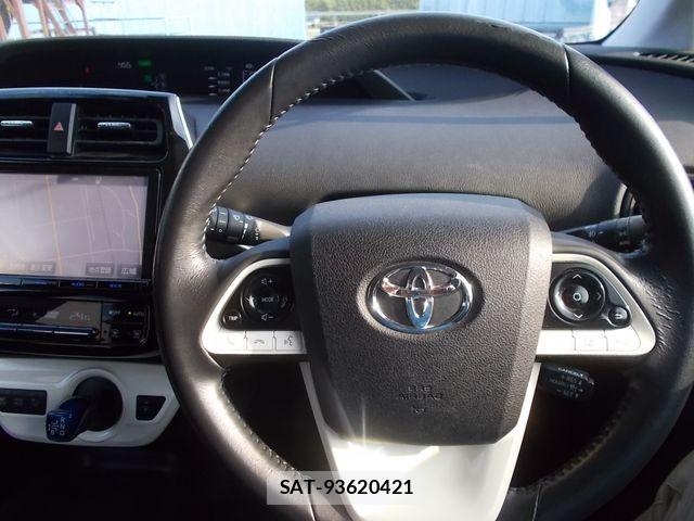 Toyota PRIUS 2016-08 8159053-5