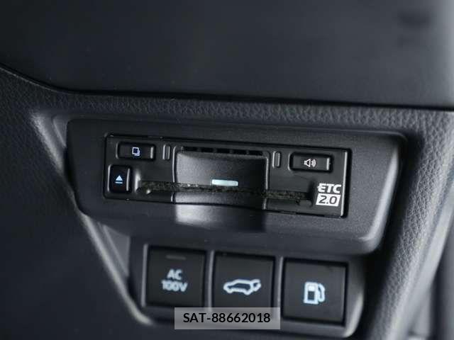 Toyota PRIUS 2025-04 8209669-15