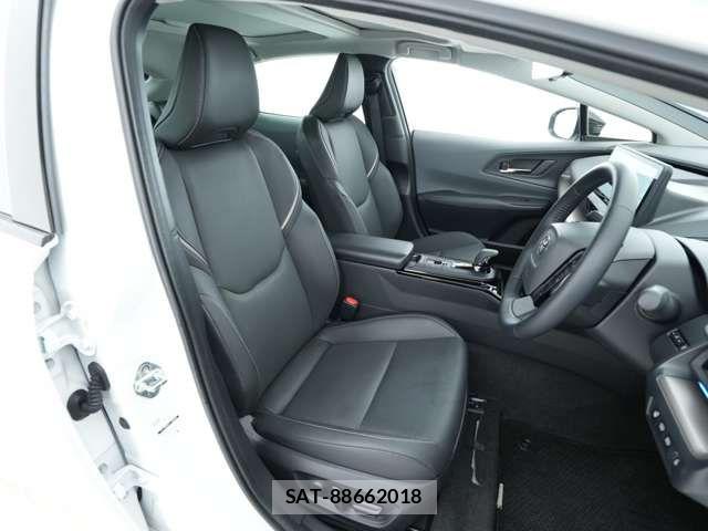Toyota PRIUS 2025-04 8209669-5