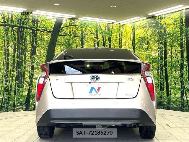 Toyota PRIUS 2016-12 8209682-14
