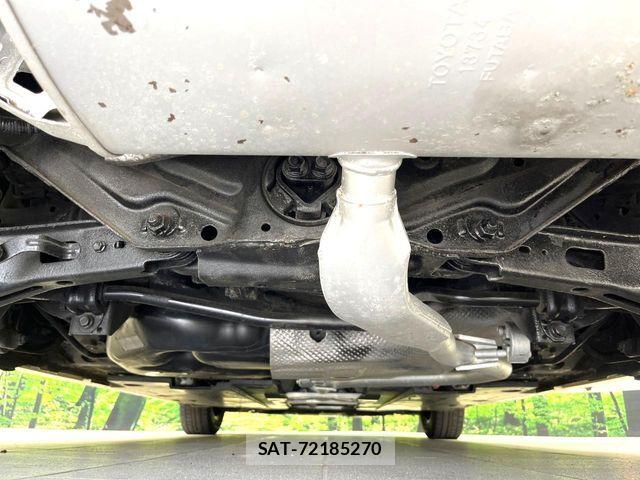 Toyota PRIUS 2016-12 8209682-17