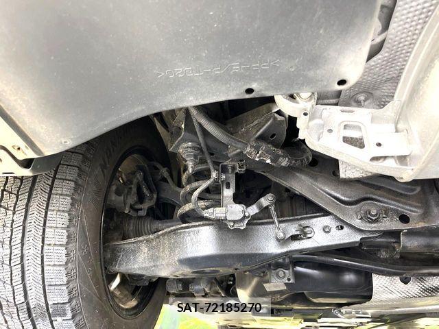 Toyota PRIUS 2016-12 8209682-19