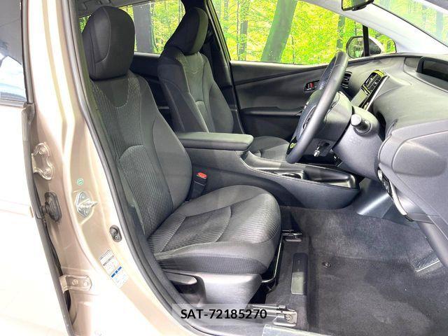 Toyota PRIUS 2016-12 8209682-7