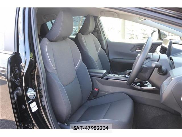 Toyota PRIUS 2023-10 8209672-15