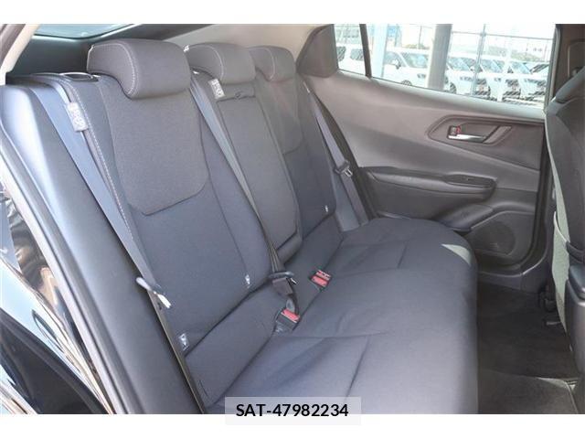 Toyota PRIUS 2023-10 8209672-16