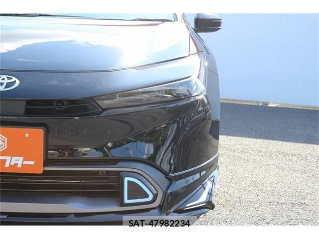 Toyota PRIUS 2023-10 8209672-26