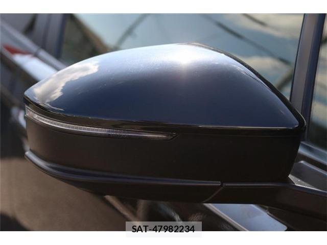 Toyota PRIUS 2023-10 8209672-27