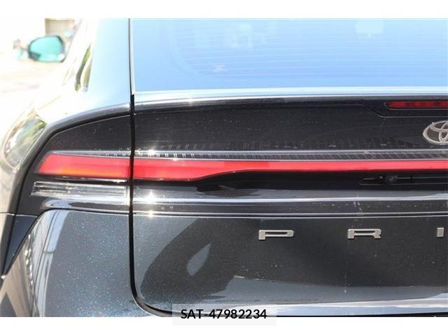 Toyota PRIUS 2023-10 8209672-29