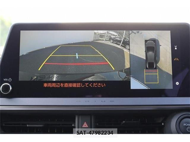 Toyota PRIUS 2023-10 8209672-4