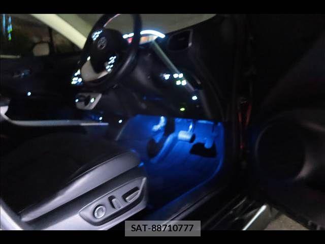 Toyota PRIUS 2016-06 8209678-29