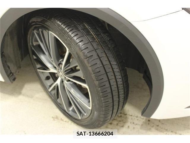 Toyota PRIUS 2023-02 8209676-27