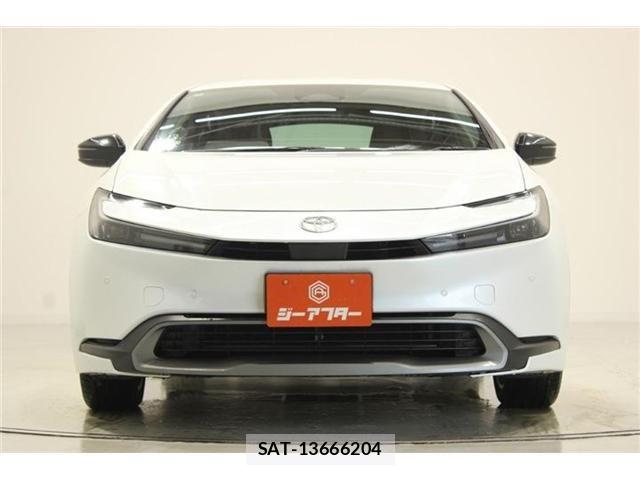 Toyota PRIUS 2023-02 8209676-6