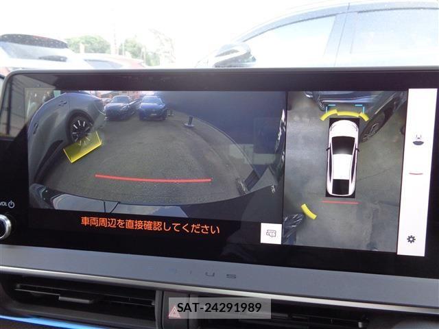 Toyota PRIUS 2024-11 8209675-22