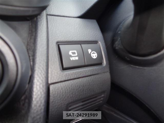 Toyota PRIUS 2024-11 8209675-24