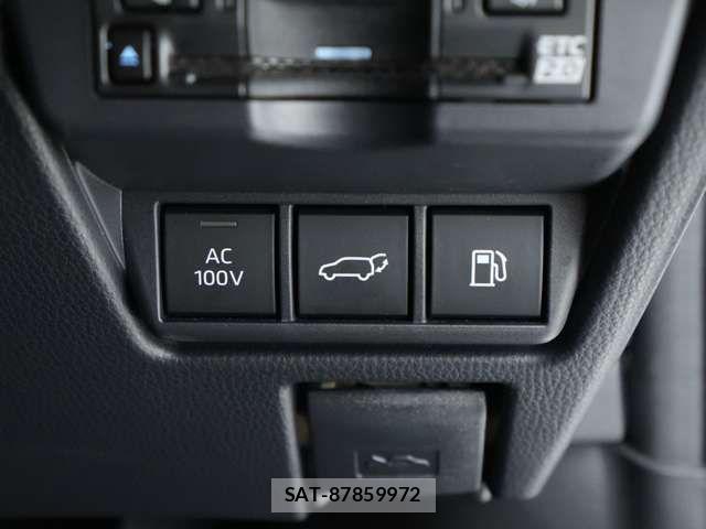 Toyota PRIUS 2025-04 8209670-12