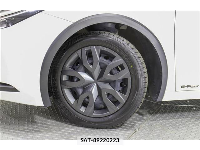 Toyota PRIUS 2024-08 8209674-26