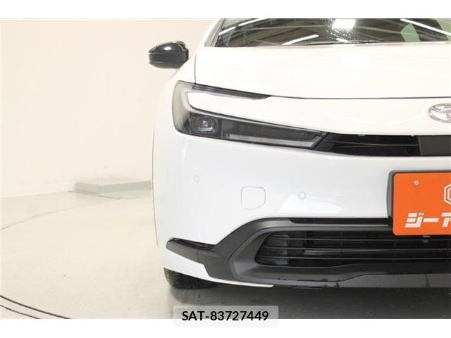 Toyota PRIUS 2025-03 8209673-16