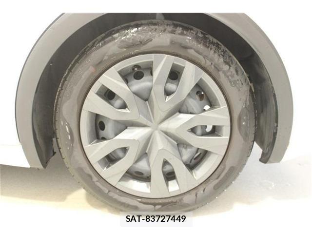 Toyota PRIUS 2025-03 8209673-24