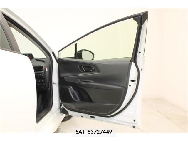 Toyota PRIUS 2025-03 8209673-29