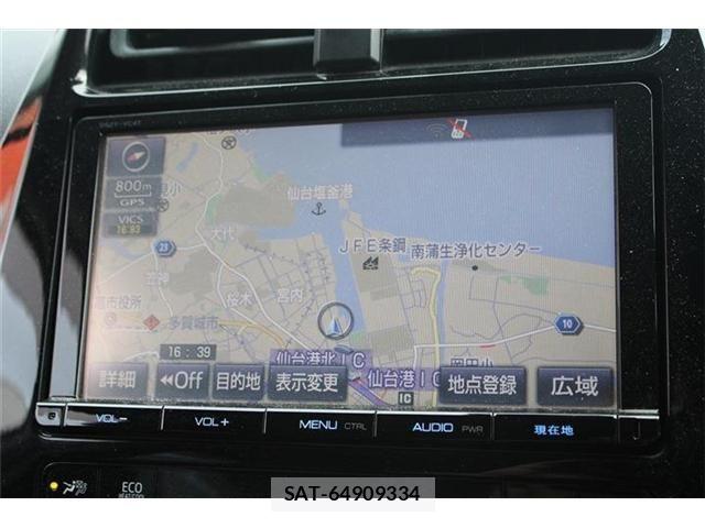 Toyota PRIUS 2016-04 8231381-0