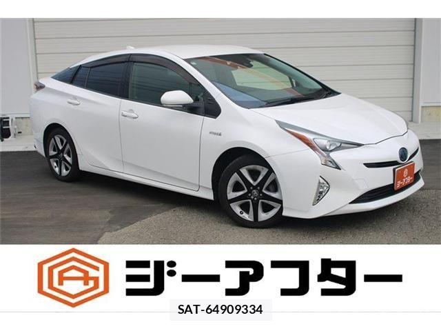 Toyota PRIUS 2016-04 8231381-4
