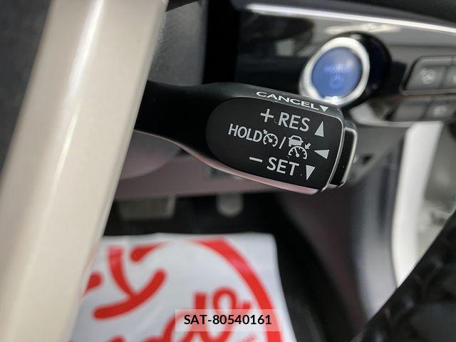 Toyota PRIUS 2018-02 8246414-18
