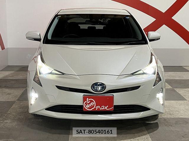 Toyota PRIUS 2018-02 8246414-1