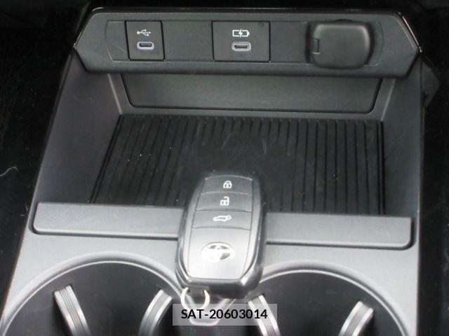 Toyota PRIUS 2025-04 8316549-11