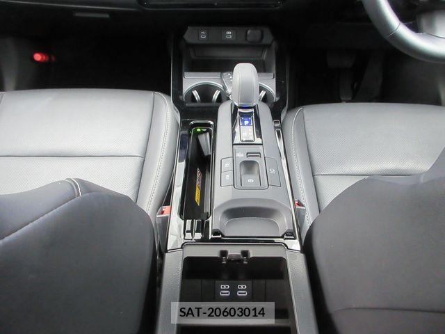Toyota PRIUS 2025-04 8316549-12