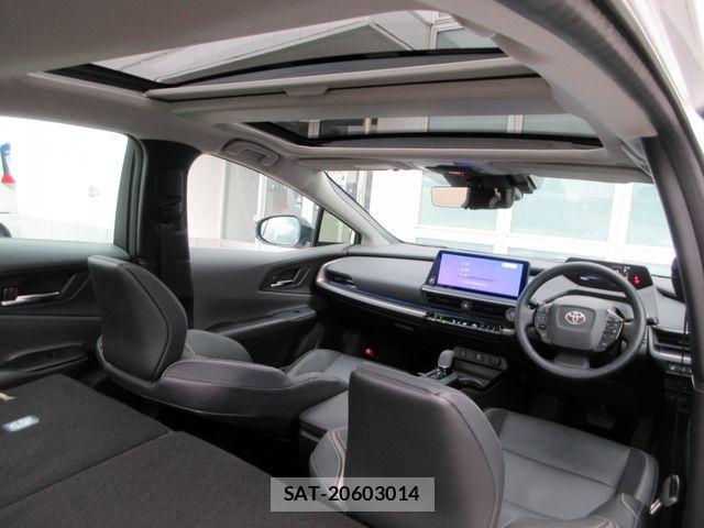 Toyota PRIUS 2025-04 8316549-18