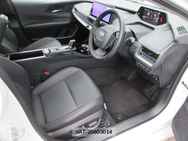 Toyota PRIUS 2025-04 8316549-3