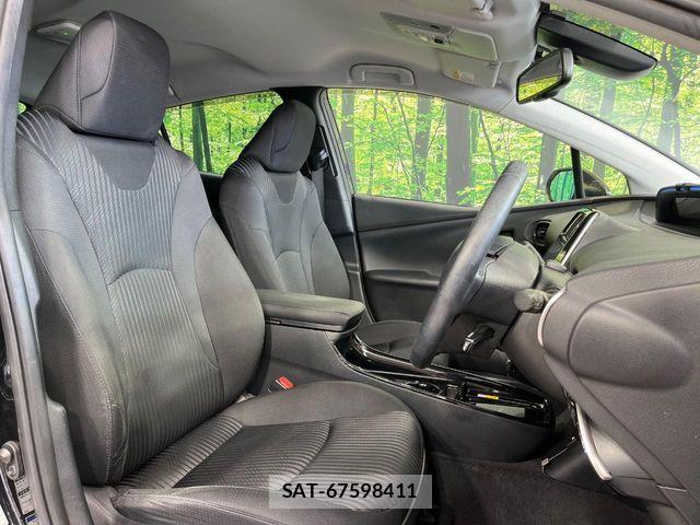 Toyota PRIUS 2019-11 8316550-8