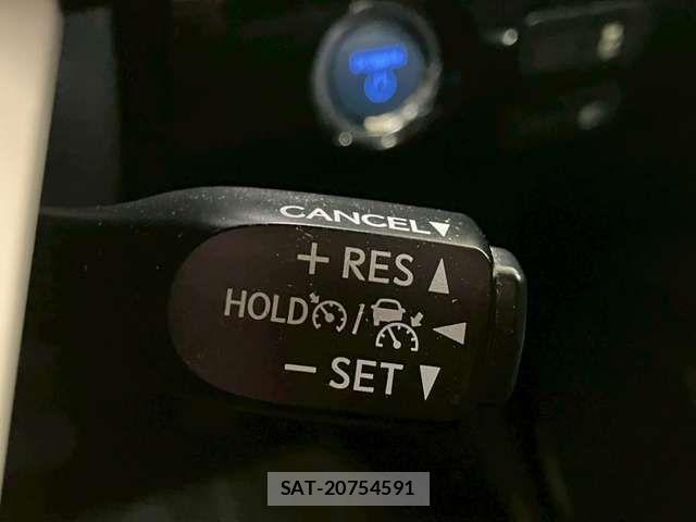 Toyota PRIUS 2016-11 8316553-2