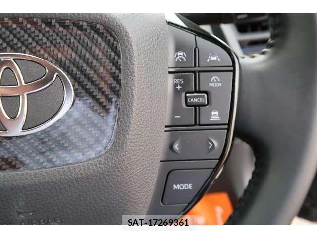 Toyota PRIUS 2023-11 8316548-9