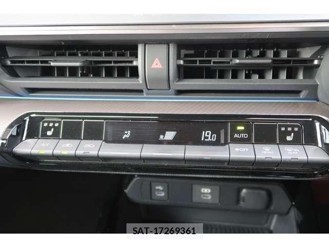 Toyota PRIUS 2023-11 8316548-10