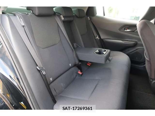 Toyota PRIUS 2023-11 8316548-27