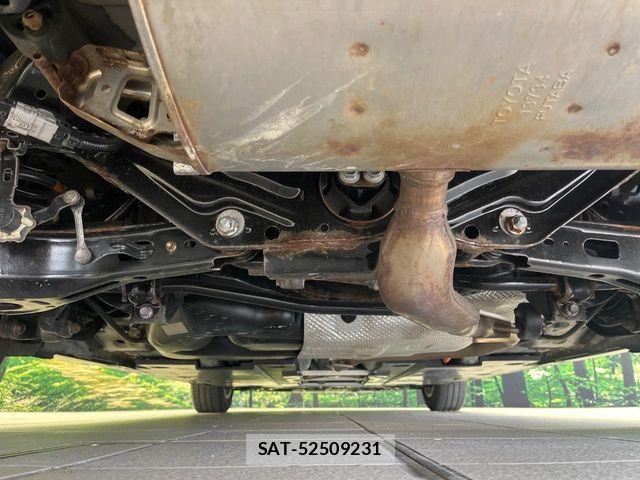 Toyota PRIUS 2018-07 8316554-19
