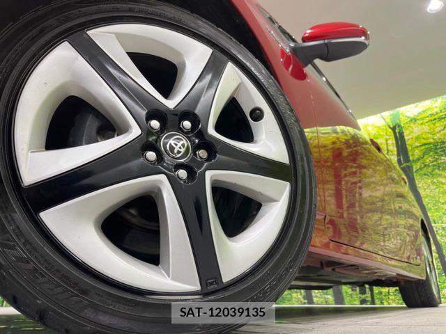 Toyota PRIUS 2016-03 8316556-14