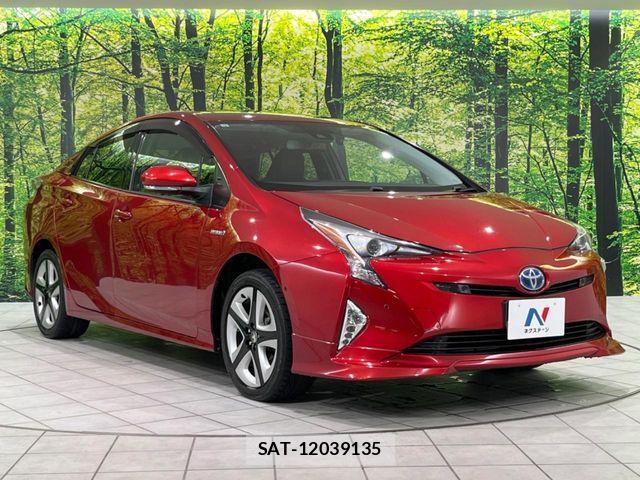 Toyota PRIUS 2016-03 8316556-17