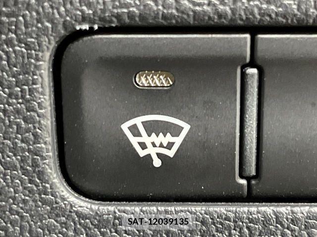 Toyota PRIUS 2016-03 8316556-3