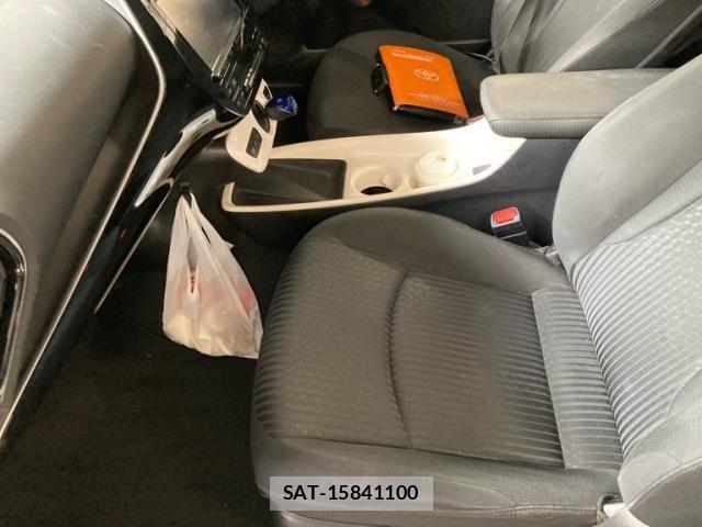 Toyota PRIUS 2015-12 8316557-9
